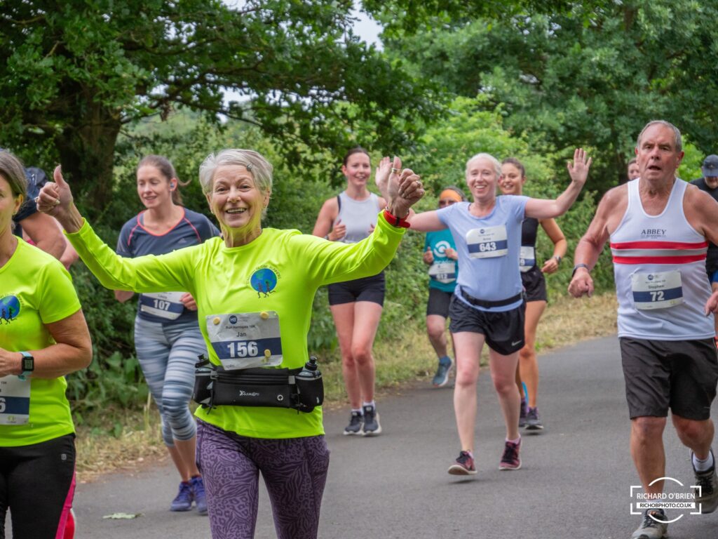 I corridori che partecipano alla Harmony Energy Run Harrogate 10k