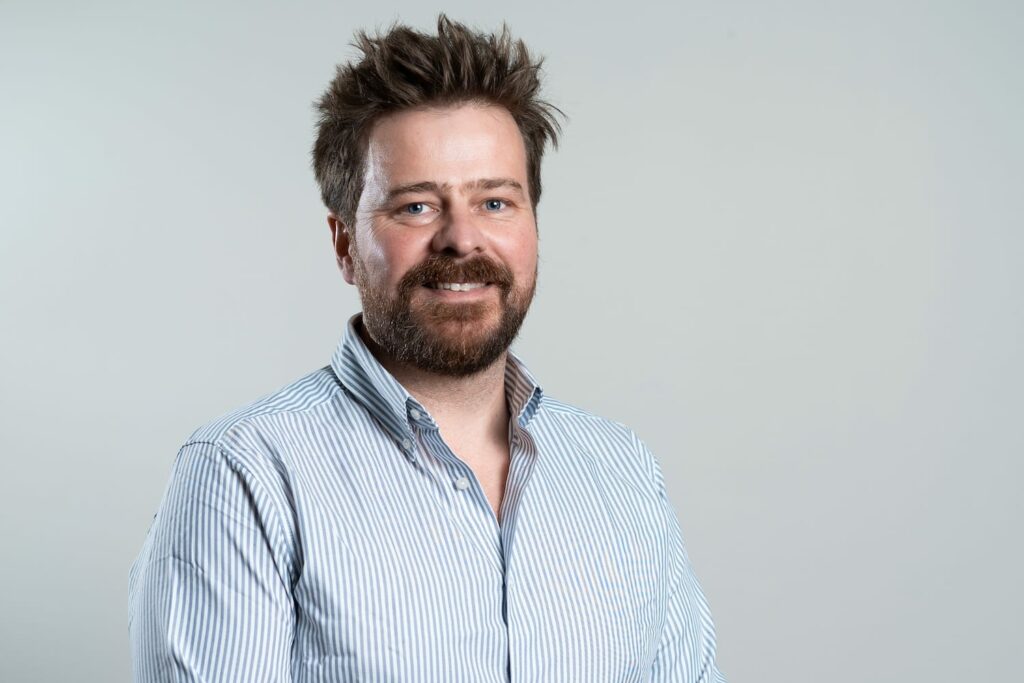 Profile image of Alex Thornton