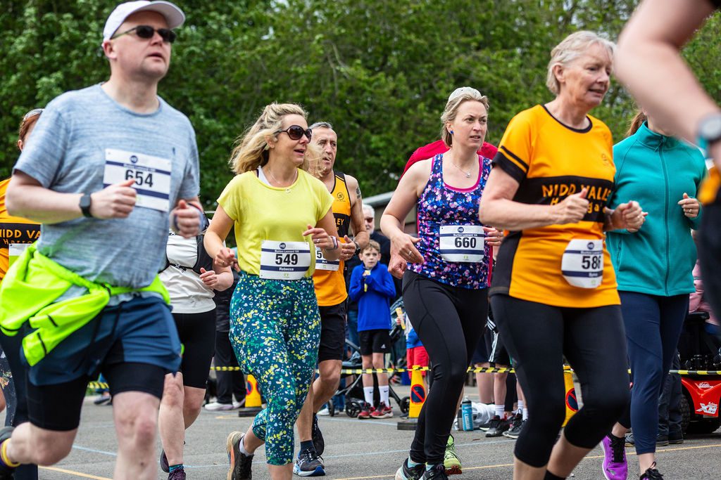 Runners participating in Burton Leonard 10k. Image Credit: Andy Barmer